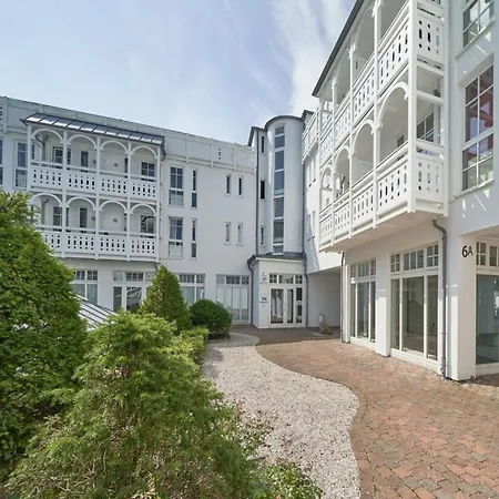 Komfortable Fuer Zwei In Mit Balkon * Sellin (Rugen)